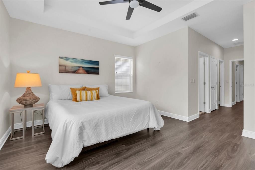 Bedroom, Interior, Recessed Lighting, Wood Texture Flooring