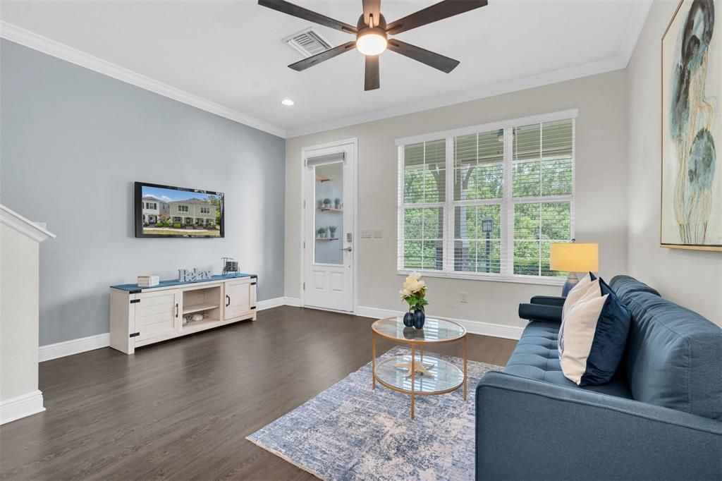 Interior, Living room, Recessed Lighting, Wood Texture Flooring