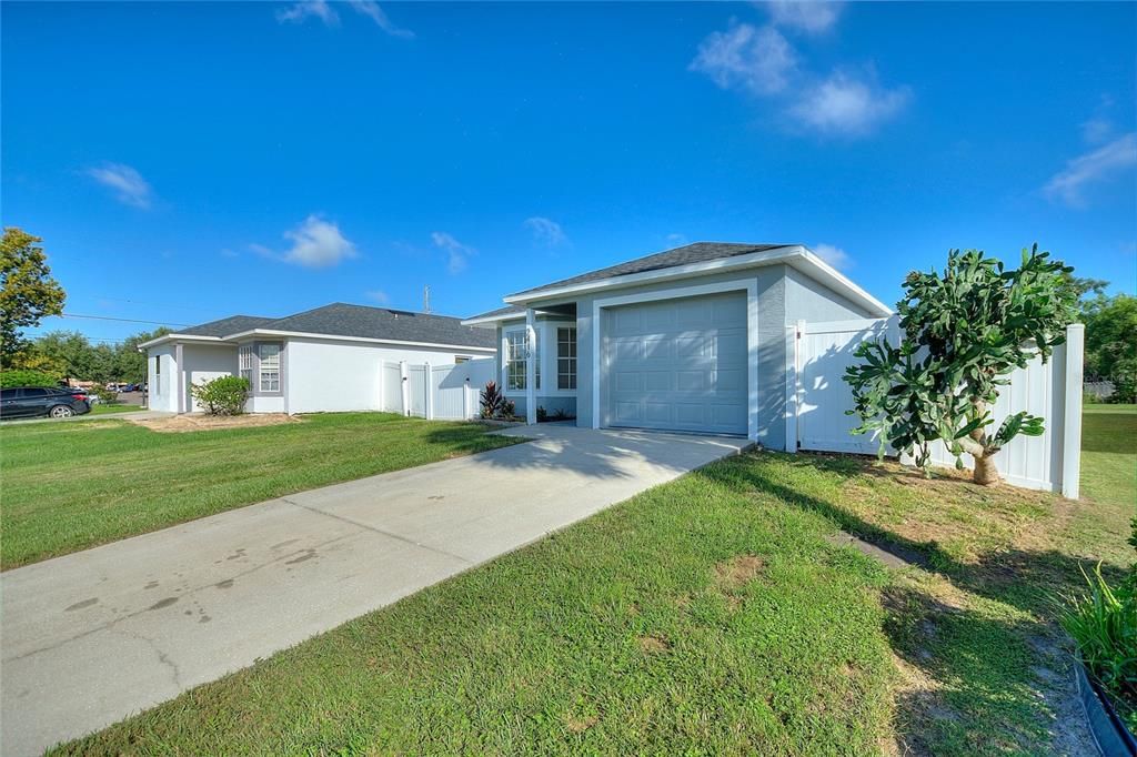 Backyard, Detached Garage, Exterior
