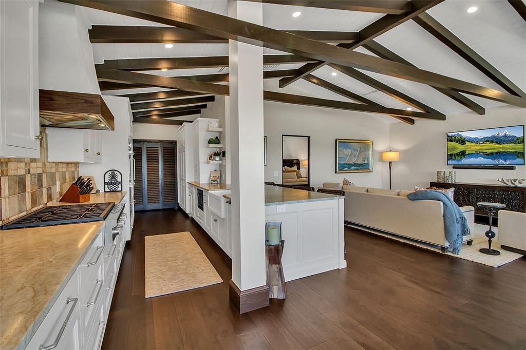 Interior, Kitchen, Living room, Recessed Lighting, Wooden Beams, Wood Texture Flooring