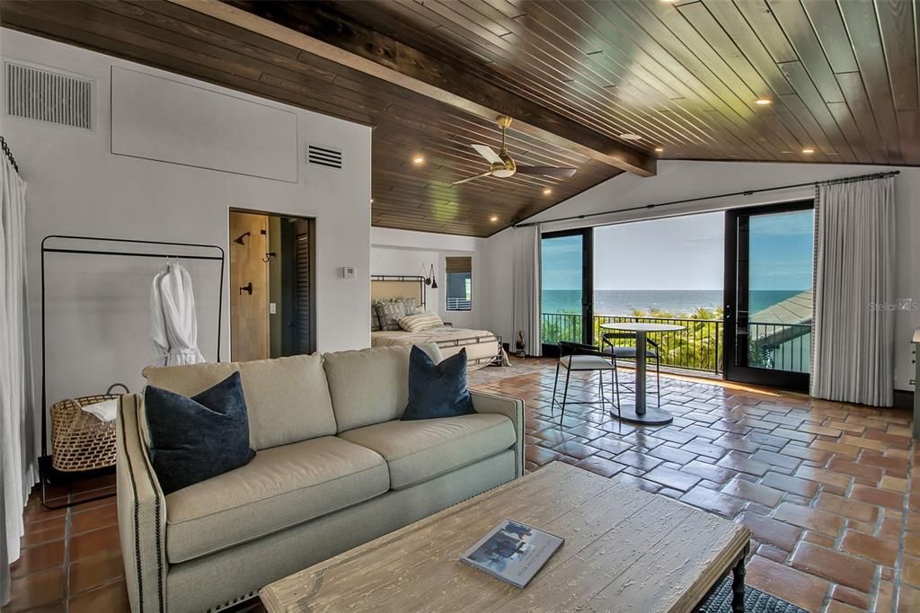 Interior, Living room, Recessed Lighting, Water, Wooden Beams, Wooden Ceilings