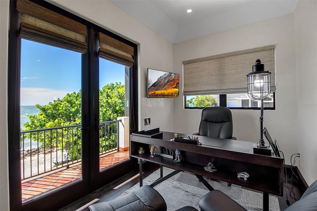 Home Office, Interior, Recessed Lighting, Water
