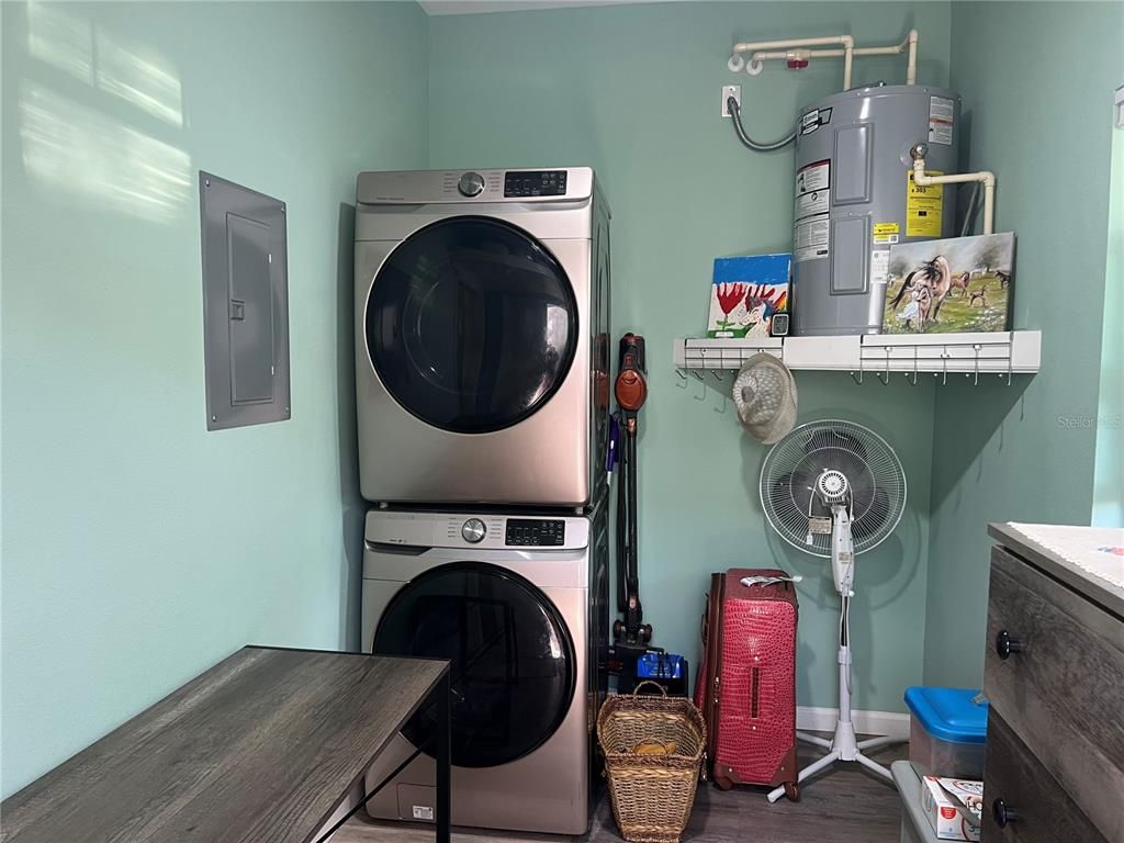 Interior, Utility Closets, Washer