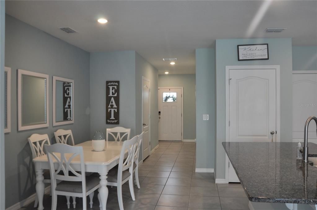 Dining room, Interior, Recessed Lighting