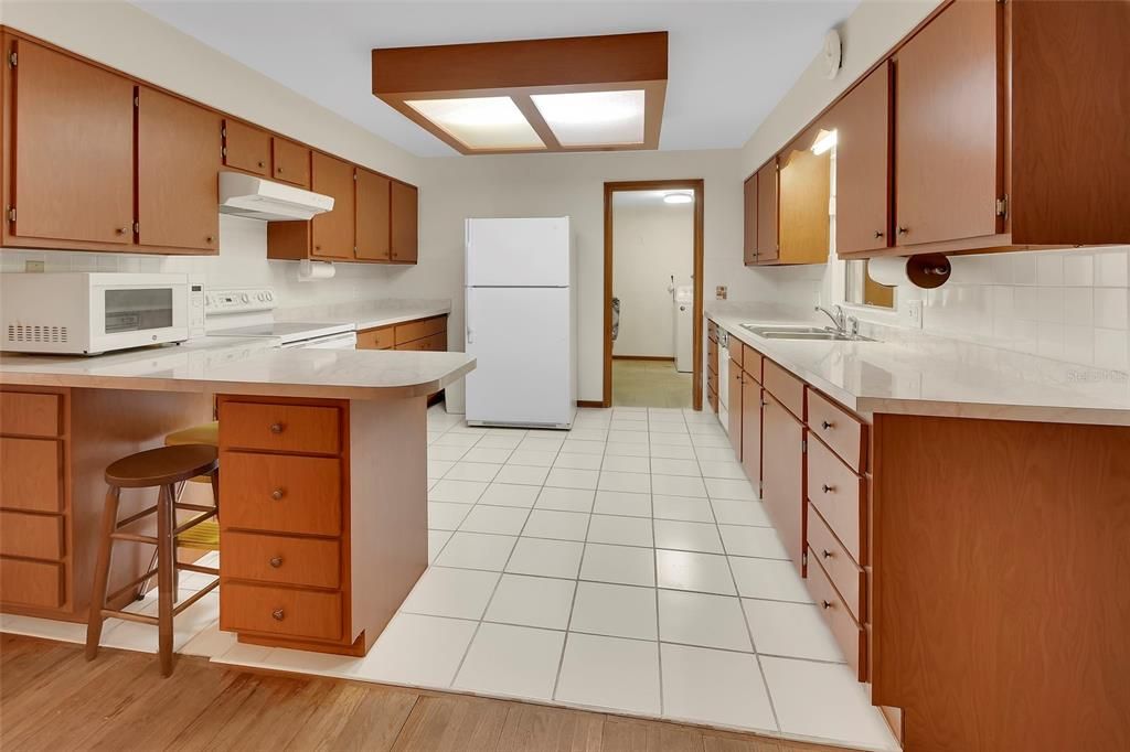 Interior, Kitchen, Wood Texture Flooring