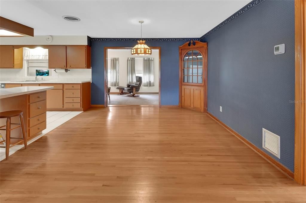 Interior, Kitchen, Pendant Lights, Wood Texture Flooring