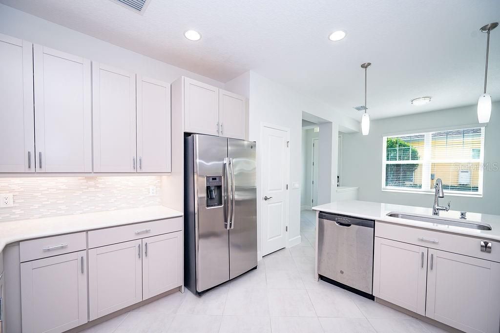 Interior, Kitchen, Pendant Lights, Recessed Lighting, Stainless Steel Appliances