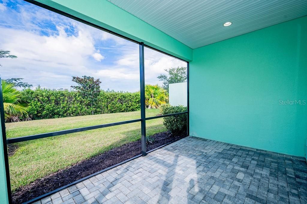 Empty room, Interior, Recessed Lighting, Sun Room