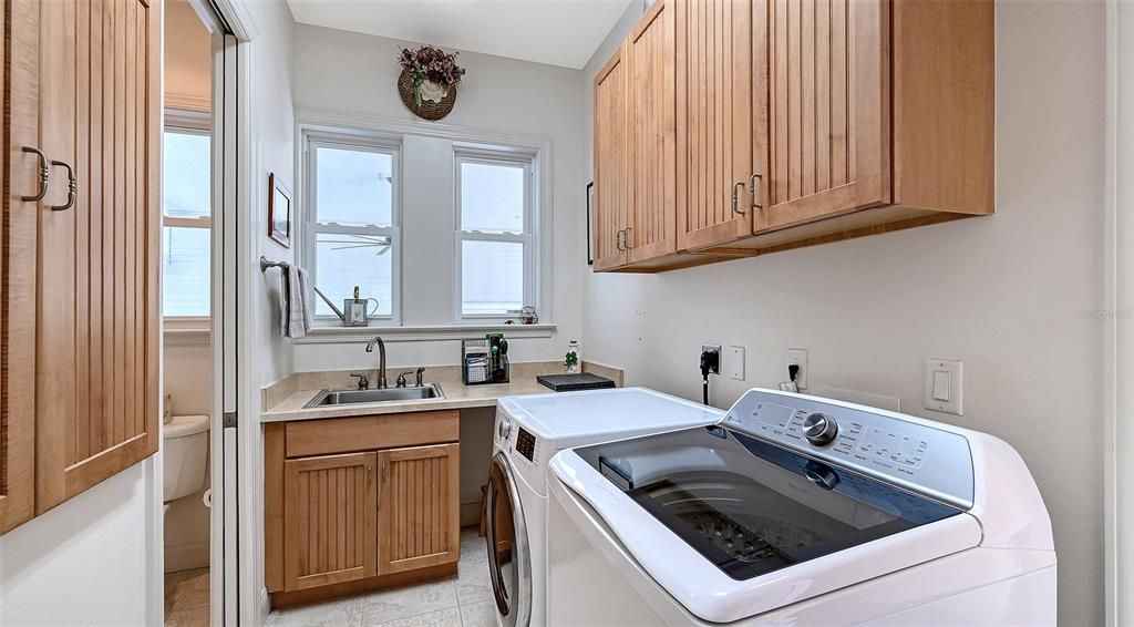 Interior, Washer
