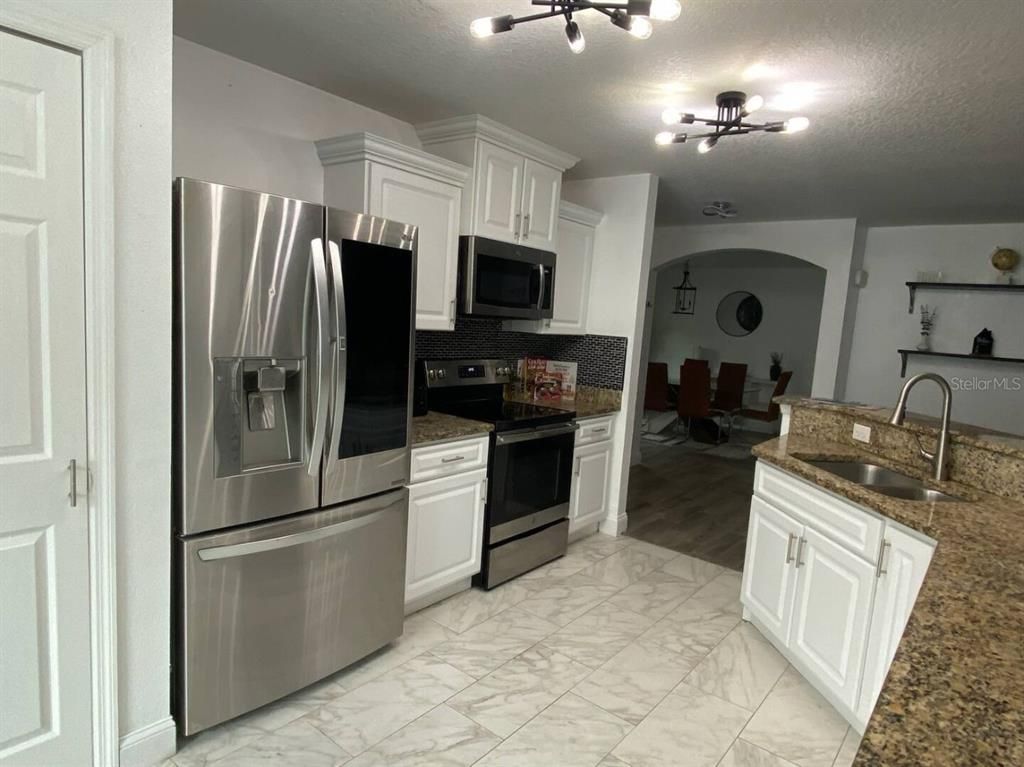 Interior, Kitchen, Marble, Stainless Steel Appliances