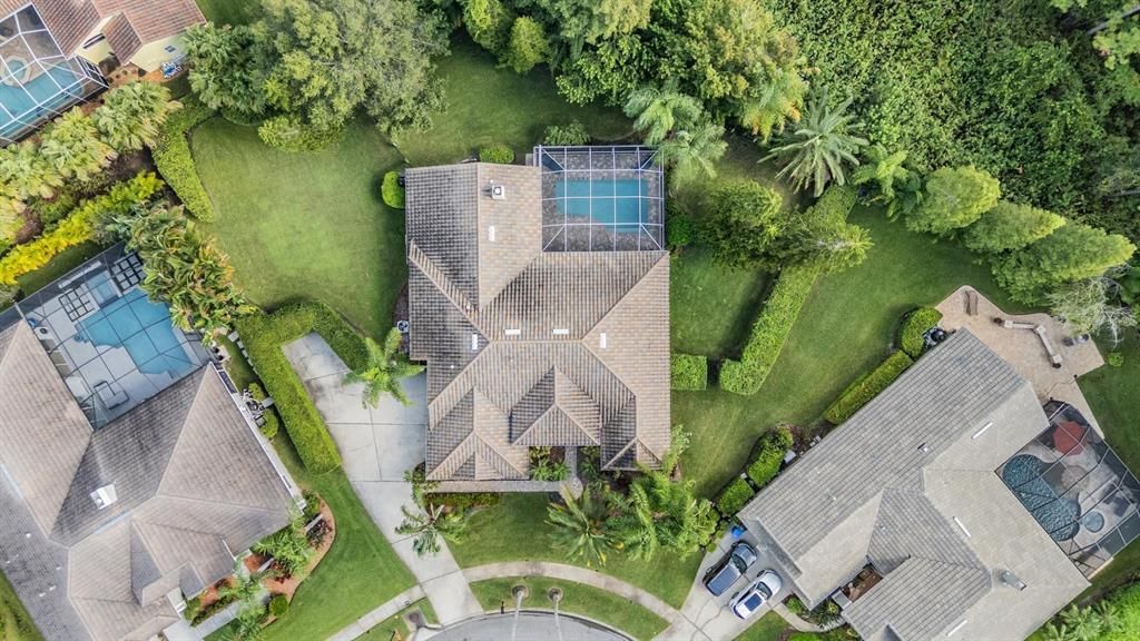 Exterior, Drone