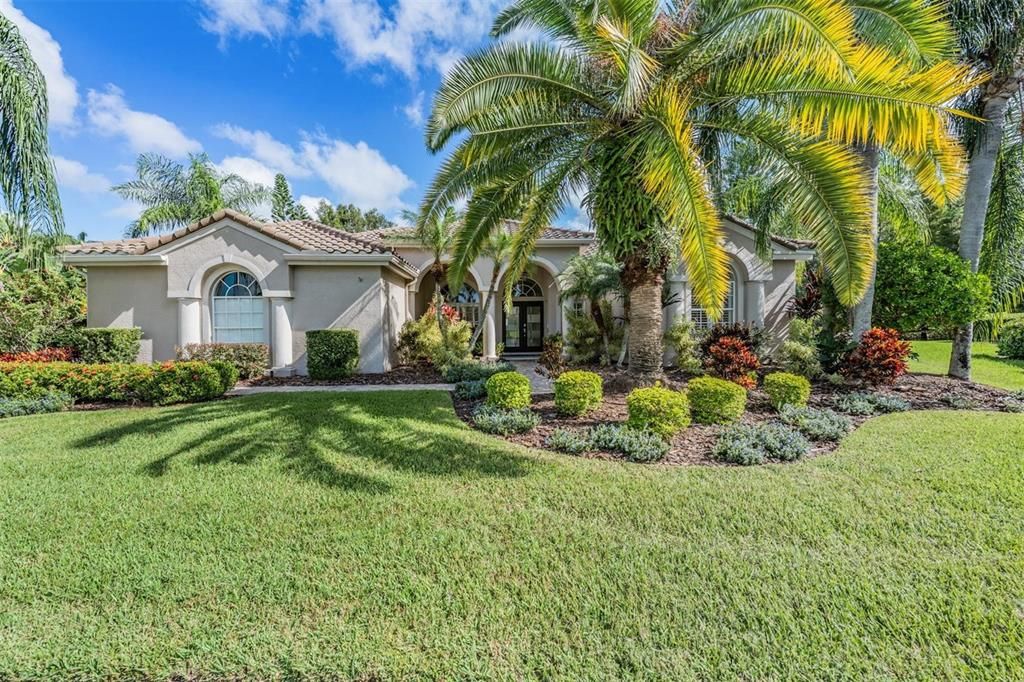 Backyard, Exterior, Facade, Mediterranean