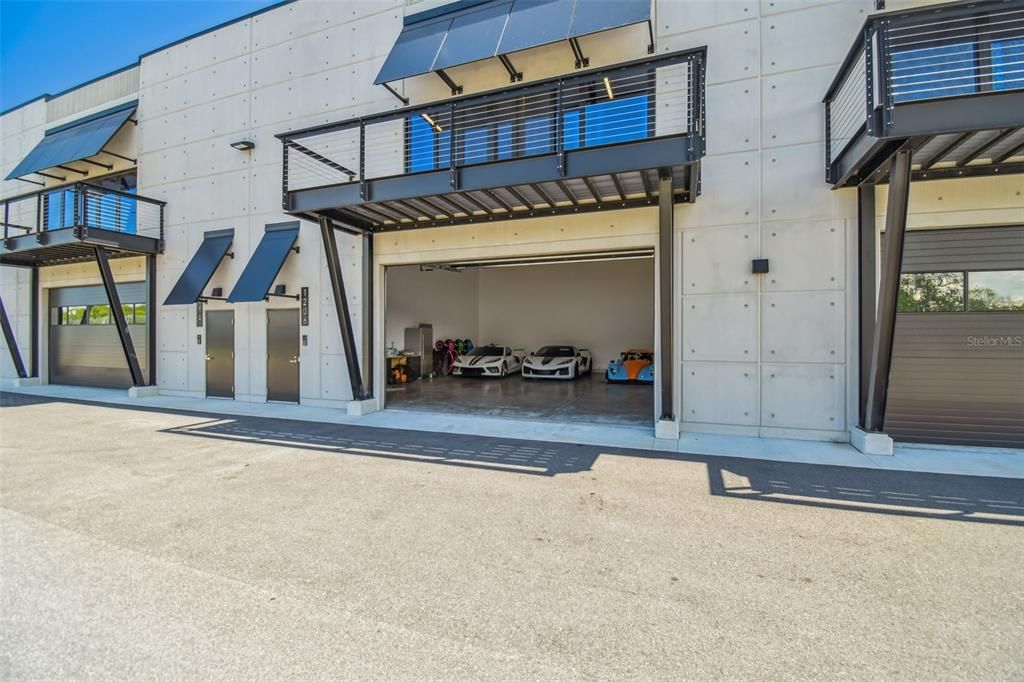 Exterior, Facade, None