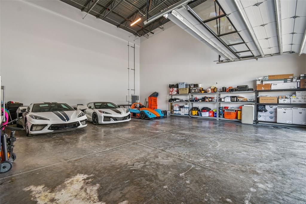 Garage, Interior
