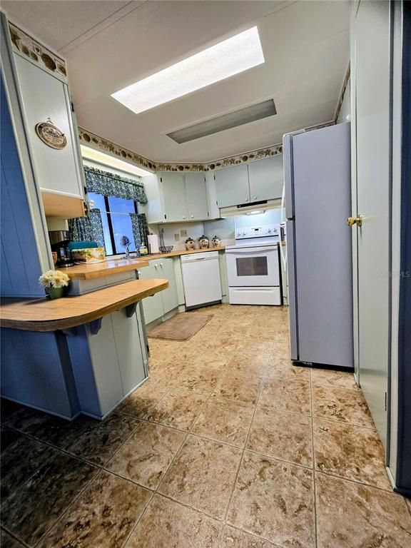 Interior, Kitchen