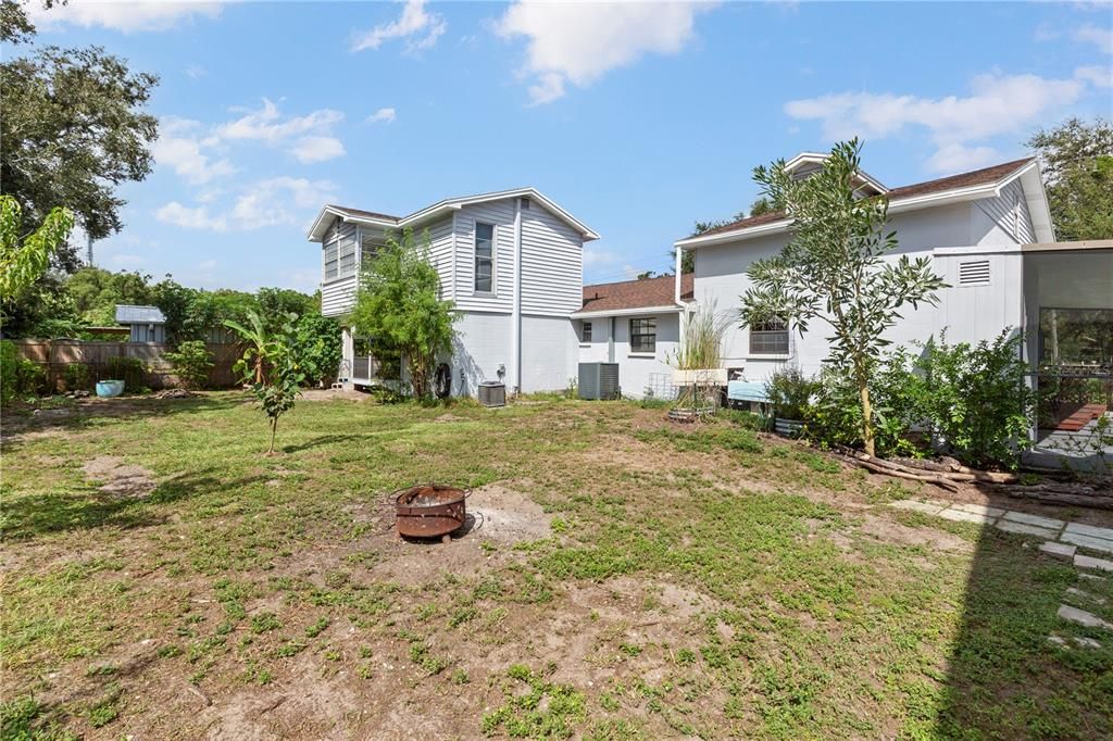 Backyard, Exterior
