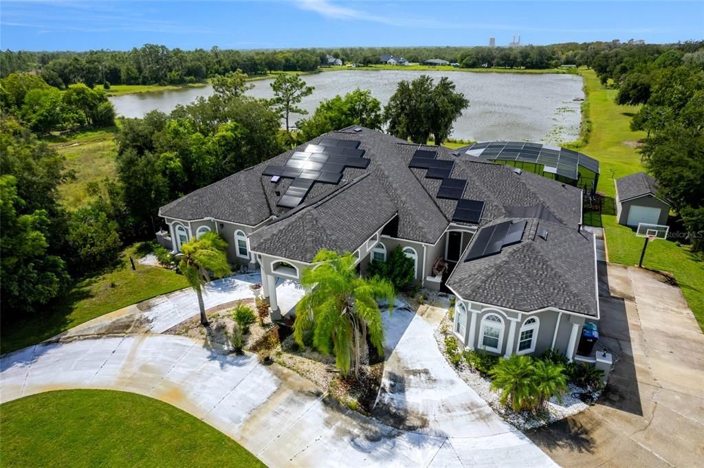 Exterior, Drone