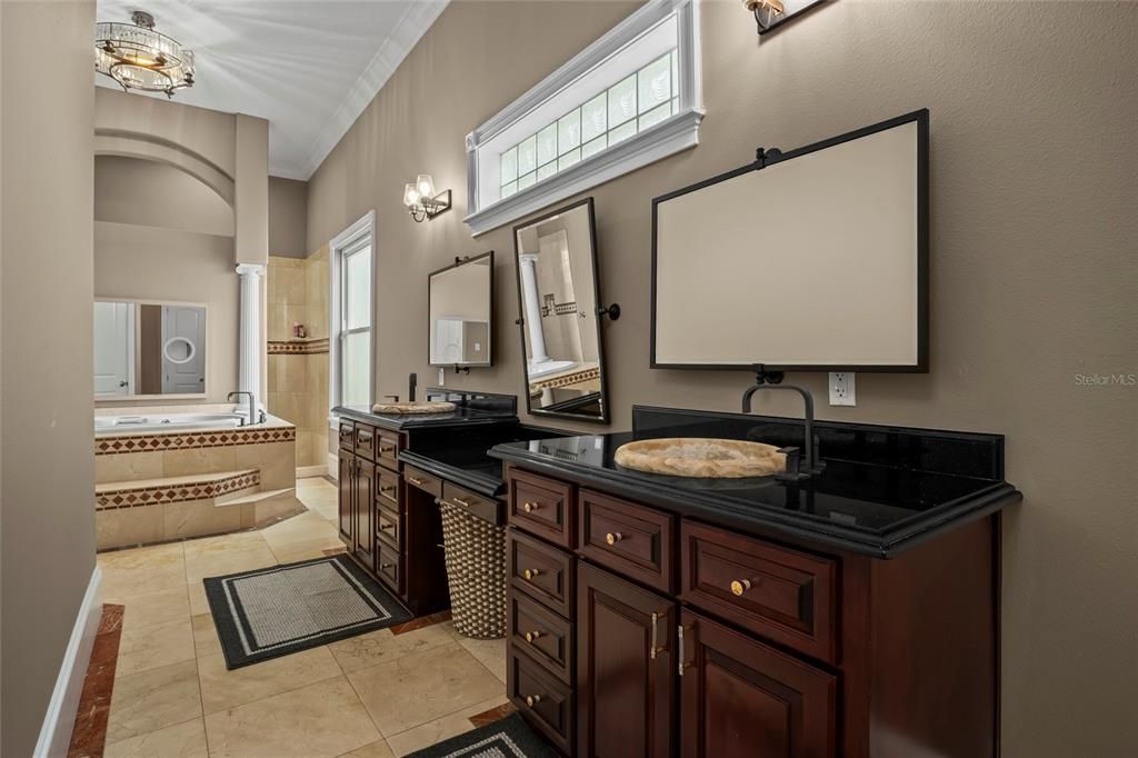 Bathroom, Dual Sink Vanities, Interior
