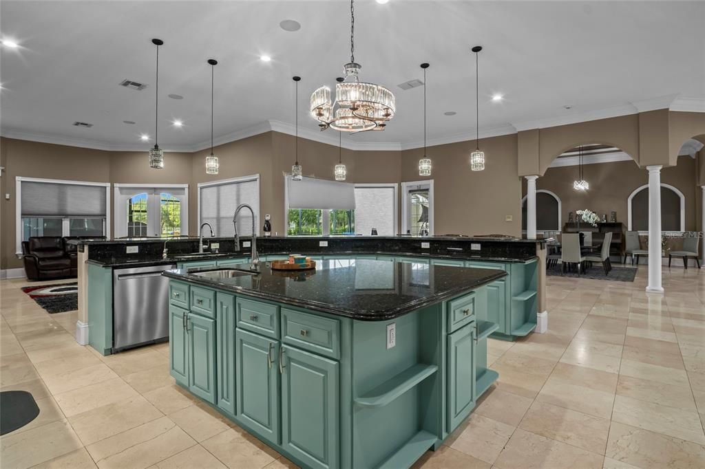 Dining room, Interior, Kitchen, Pendant Lights, Recessed Lighting, Stainless Steel Appliances