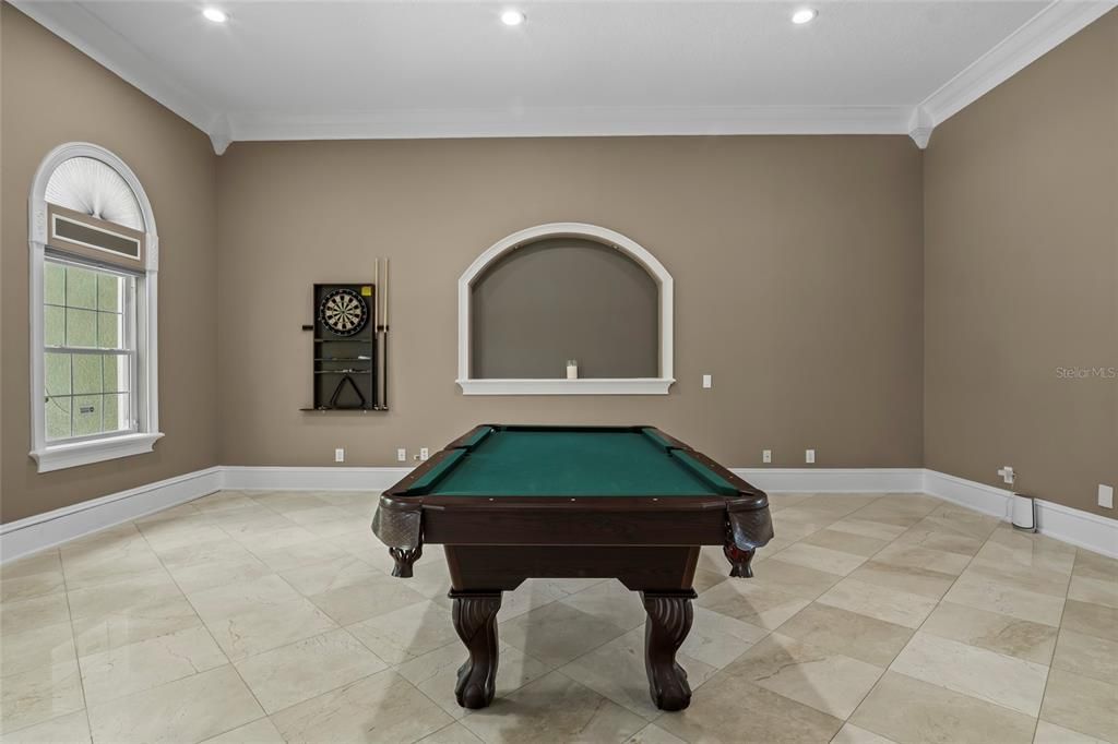 Billiard Table, Game Room, Interior, Recessed Lighting