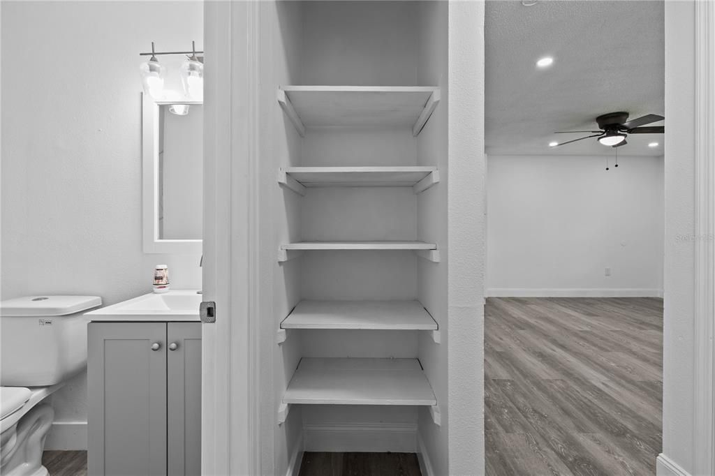 Interior, Recessed Lighting, Wood Texture Flooring