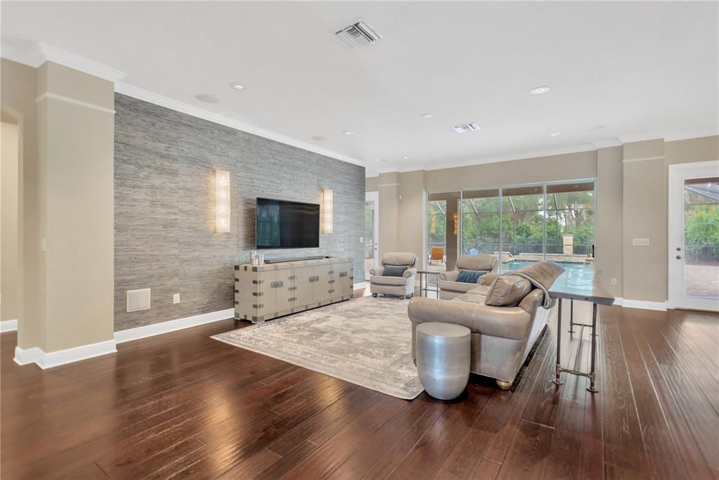 Interior, Living room, Recessed Lighting, Wood Texture Flooring