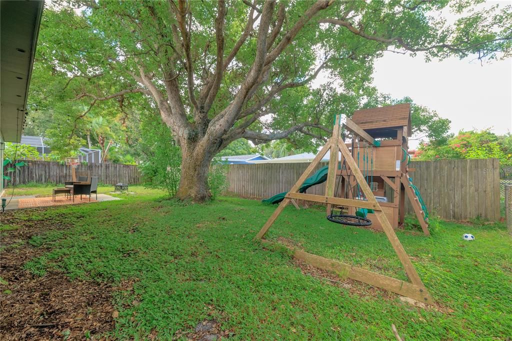 Backyard, Exterior, Playground