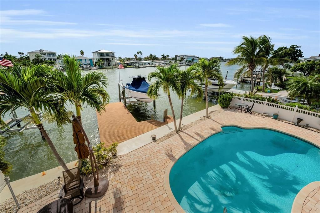 Exterior, Pool, Water