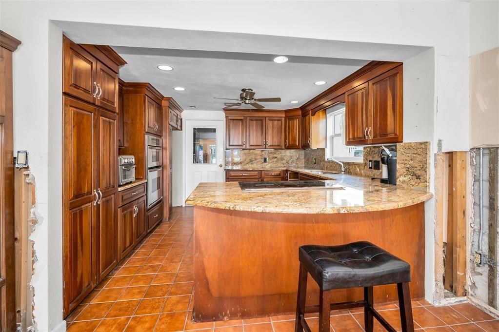 Interior, Kitchen, Recessed Lighting