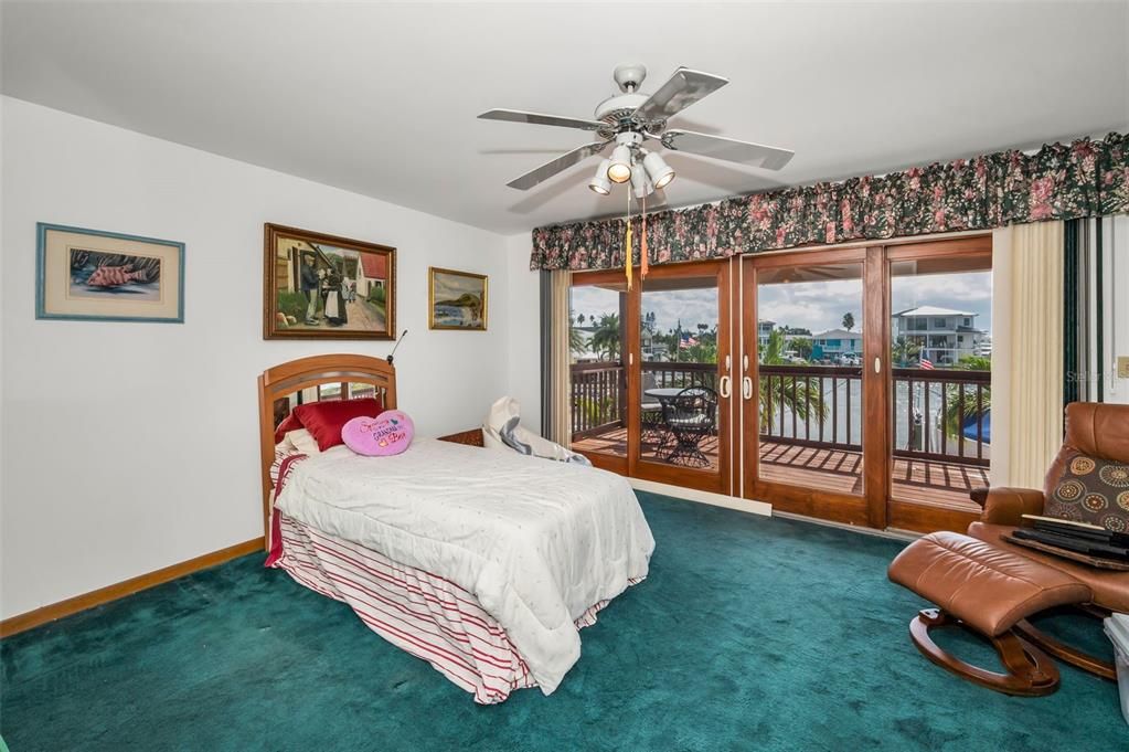 Bedroom, Interior, Water