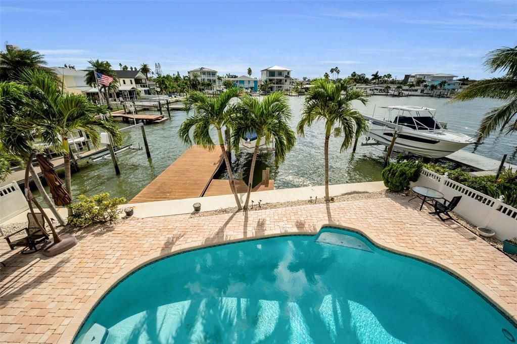 Exterior, Pool, Water