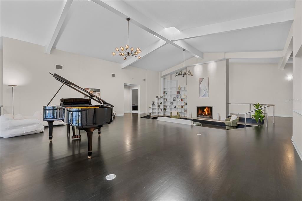 Fireplace, Interior, Pendant Lights, Piano, Wood Texture Flooring