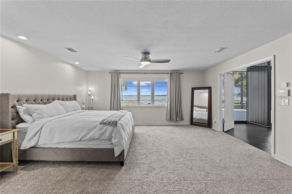 Bedroom, Interior, Recessed Lighting, Water