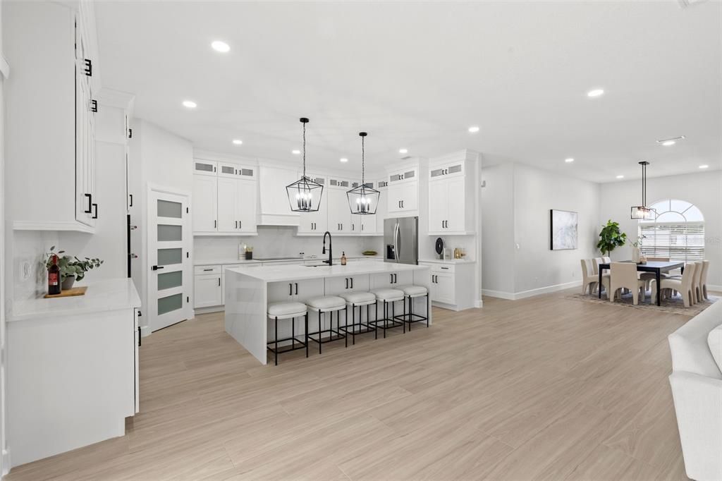 Dining room, Interior, Kitchen, Pendant Lights, Recessed Lighting, Wood Texture Flooring