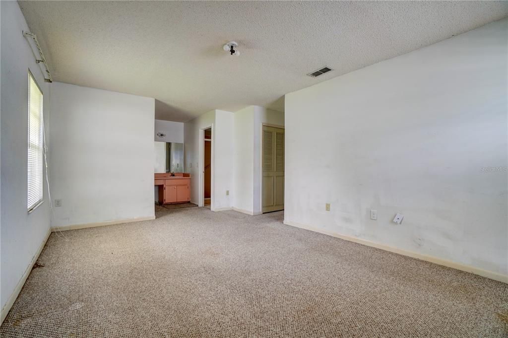Bathroom, Empty room, Interior