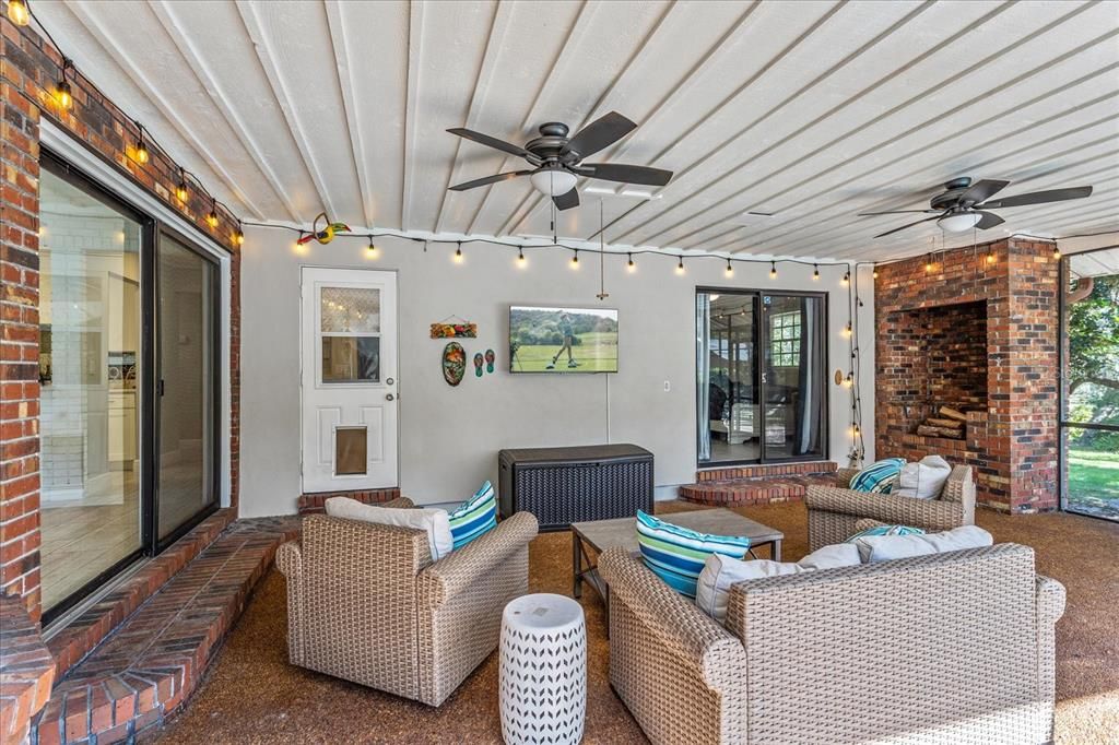 Exterior, Interior, Living room, Stone Walls