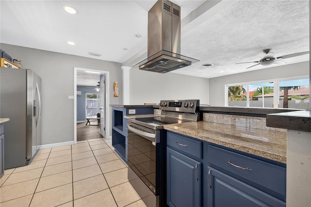 Interior, Kitchen, Recessed Lighting
