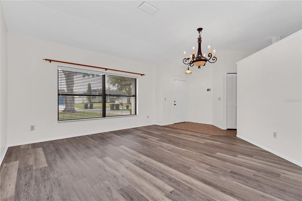 Chandelier, Empty room, Interior, Wood Texture Flooring