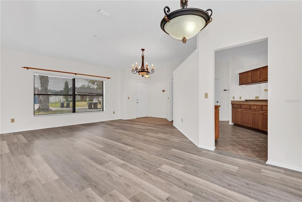 Chandelier, Empty room, Interior, Wood Texture Flooring