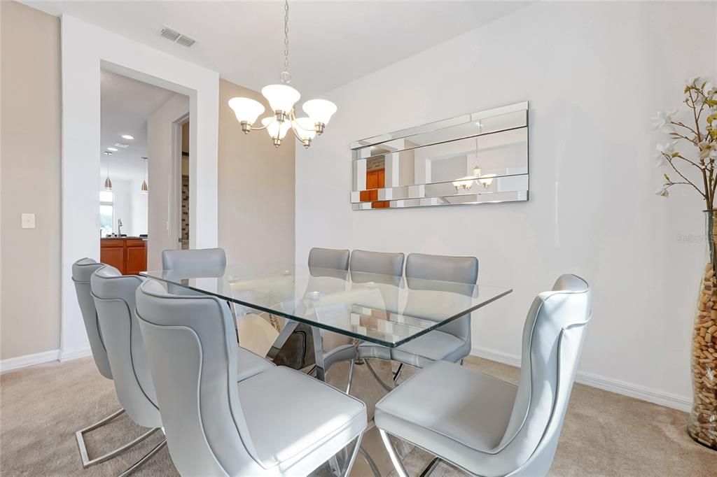 Chandelier, Dining room, Interior