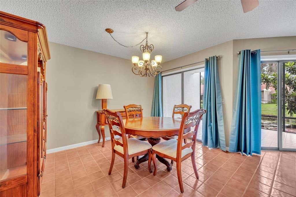 Chandelier, Dining room, Interior
