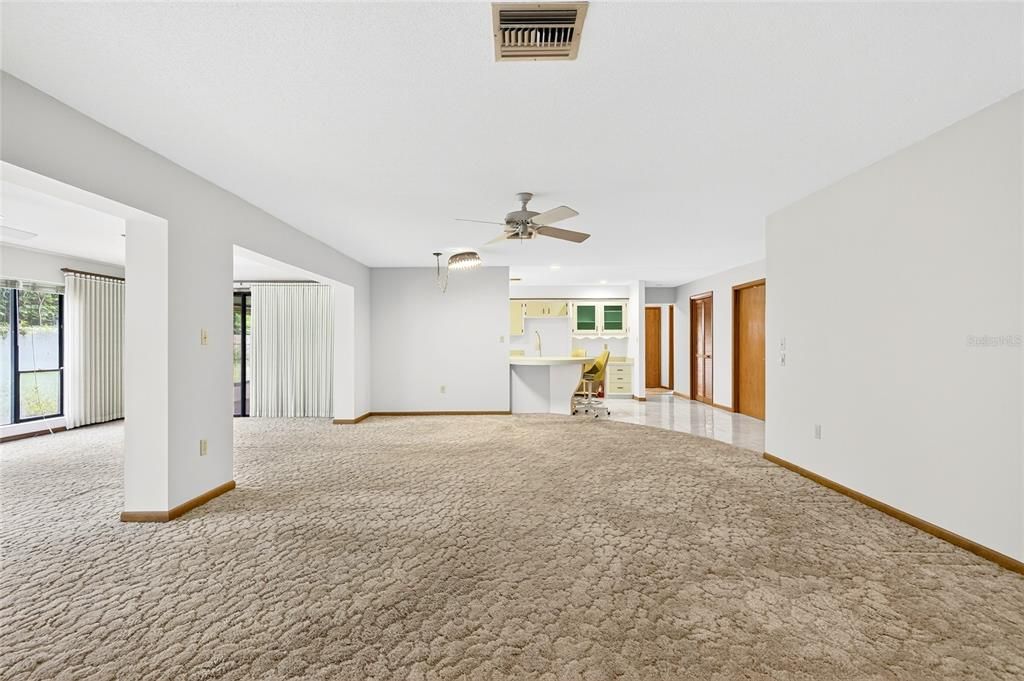 Empty room, Interior, Kitchen, Recessed Lighting