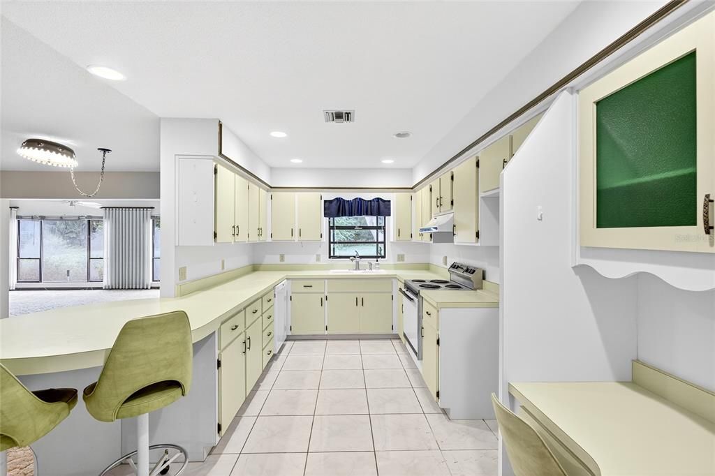 Interior, Kitchen, Recessed Lighting