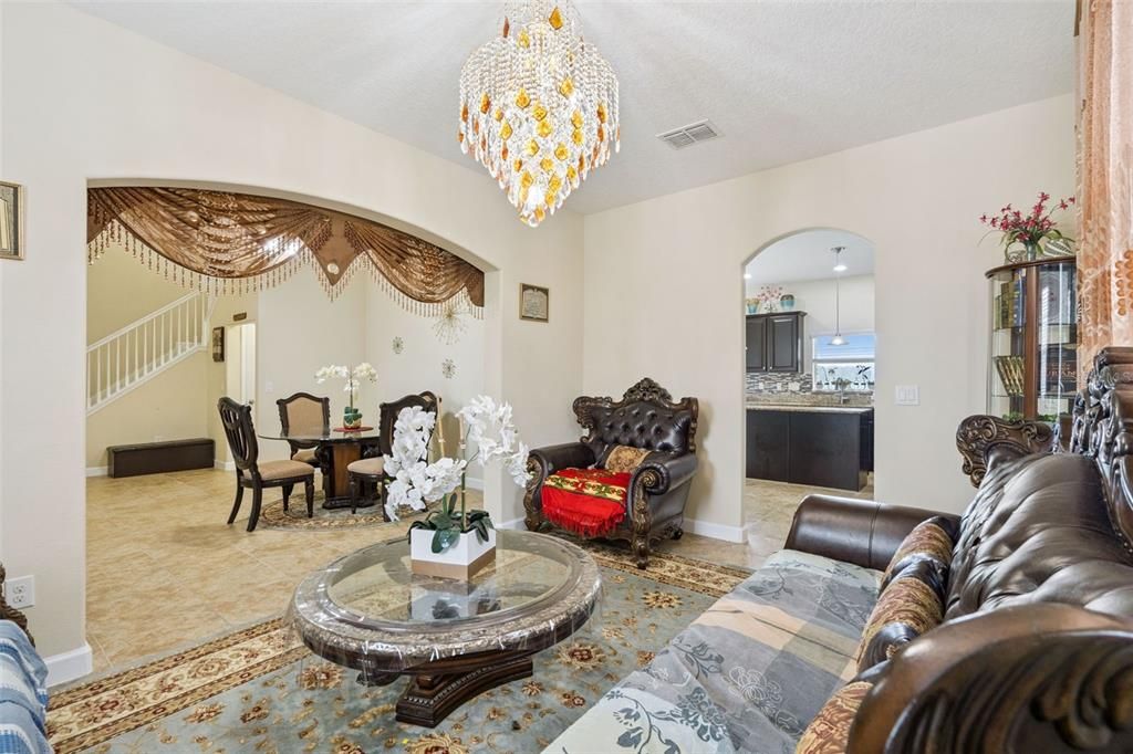 Chandelier, Dining room, Interior, Living room