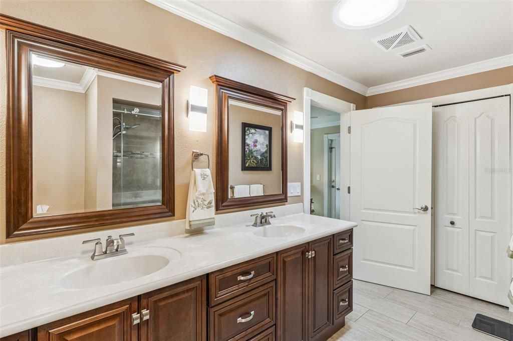 Bathroom, Dual Sink Vanities, Interior, Wood Texture Flooring