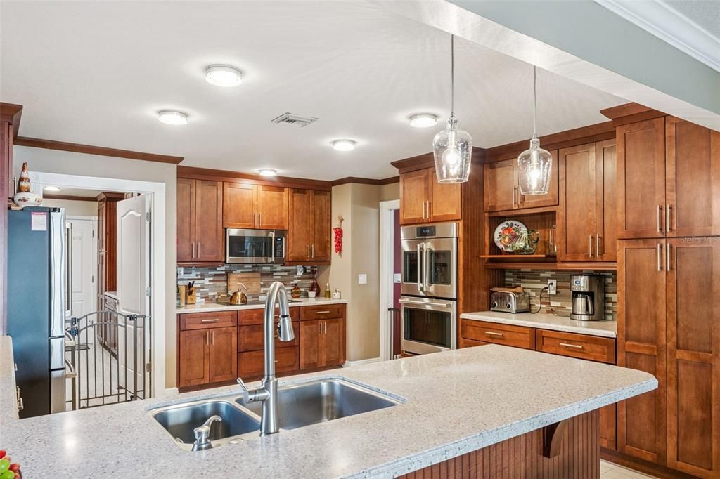 Interior, Kitchen, Pendant Lights, Recessed Lighting, Stainless Steel Appliances
