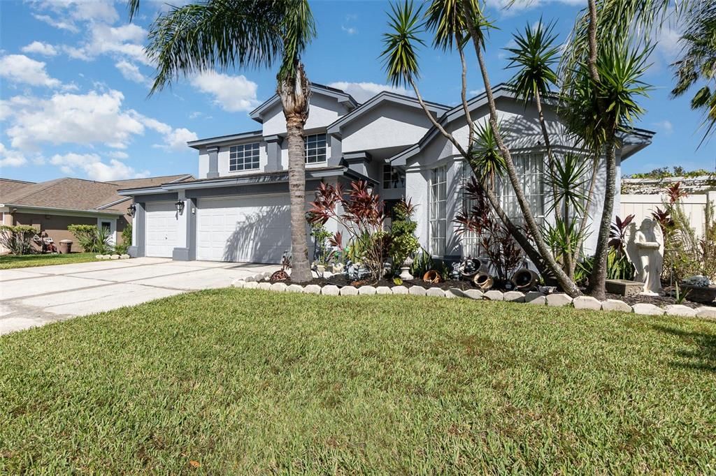 Attached, Backyard, Exterior, Facade, Ranch