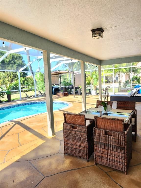 Glass Ceilings, Interior, Pool, Sun Room