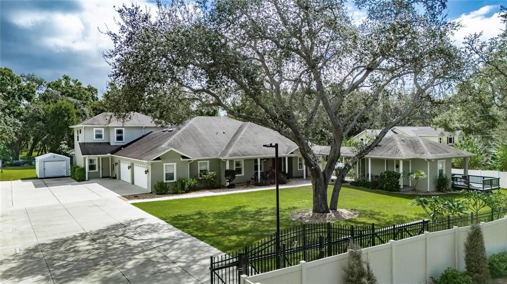 Backyard, Exterior