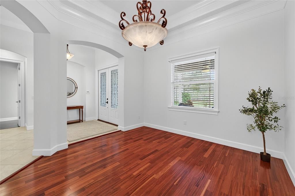 Chandelier, Empty room, Interior, Wood Texture Flooring